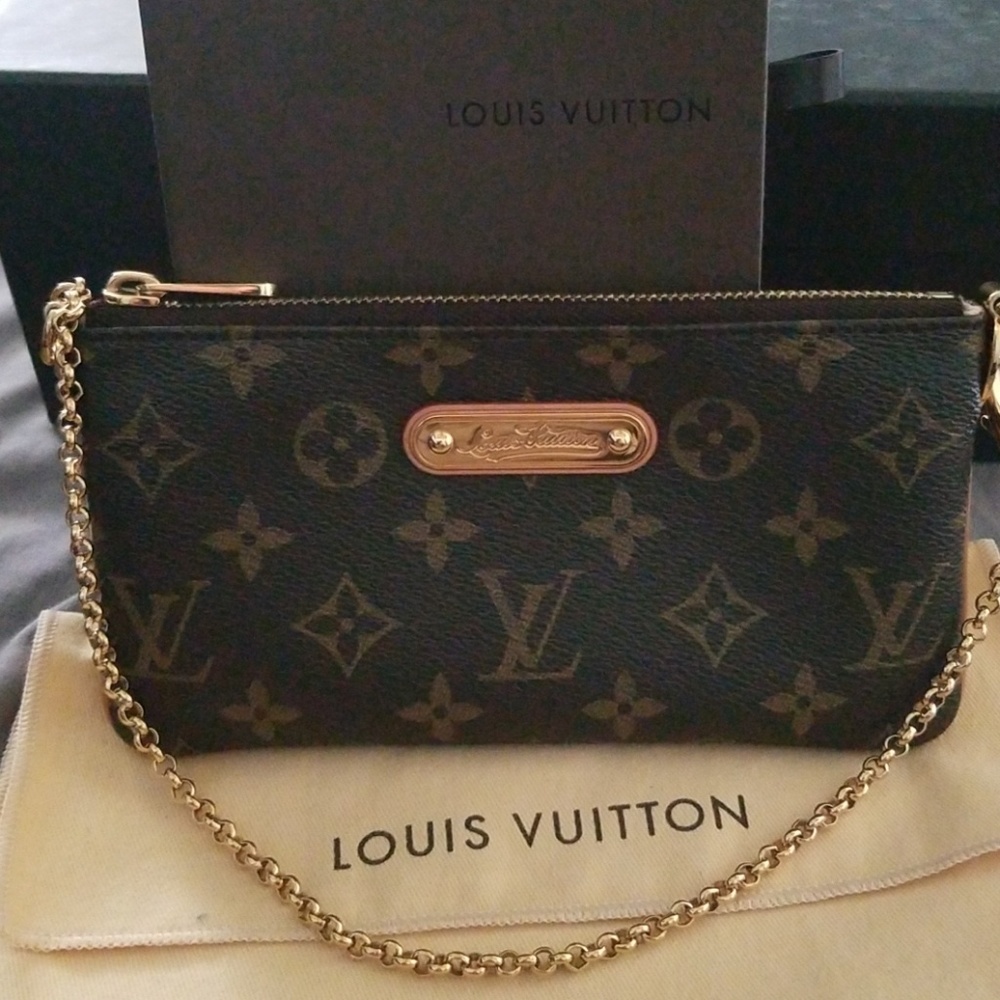 Louis Vuitton Monogram Milla Clutch MM
